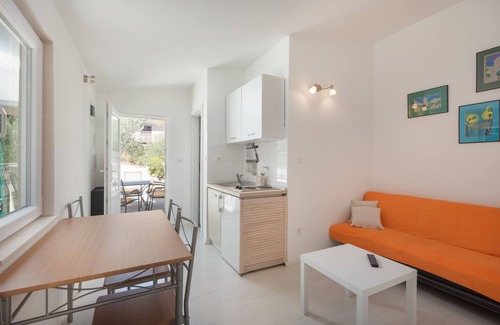 Krvavica House | Nature embraced Villa Stina w/pool and big outdoor area for art and music lovers