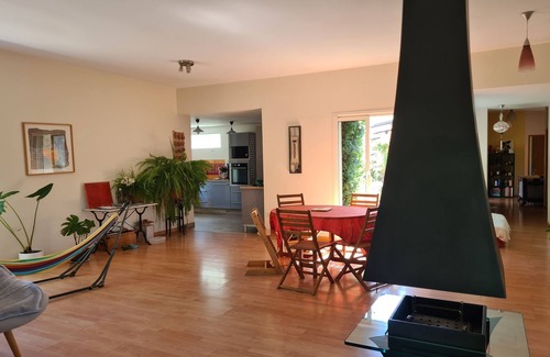 Saint-Bauzille-de-Putois House | Nature et Baignades au Nord de Lhérault Pour 6 Personnes