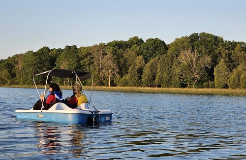 Kemble RV Rental | Nature Heaven: Farm, Day/Night Camping on The Lake S2