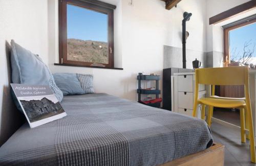 San Colombano Certenoli House | Nature House Custu Giancu