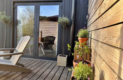Groede Cabin | Nature house with wood stove and view
