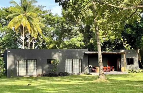 El Porvenir House | Nature Lodge Costa del Sol - Estero de Jaltepeque!