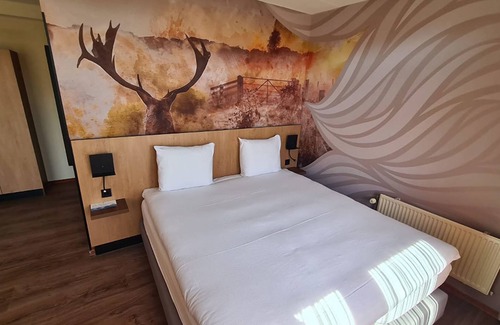 Nieuw-Haamstede Hotel | Nature lover's getaway | Dining spots | Burgh-Haamstede, Strand bij Ouddorp
