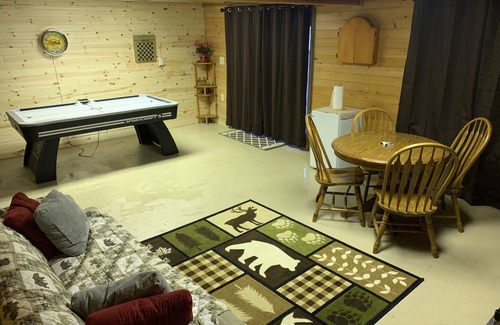 Atlanta House | Nature lovers paradise w/direct access to lake, trails & ample trailer parking.