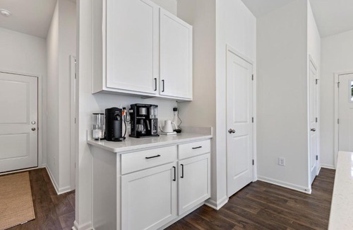 Solon Mills House | Nature Retreat: Tranquil Townhome Haven