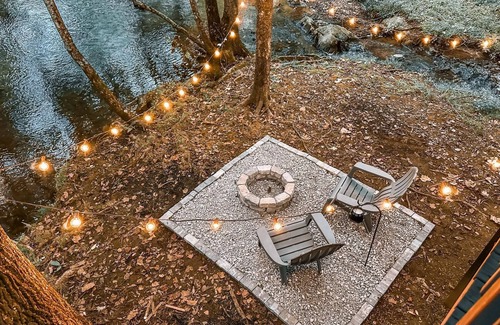 Cave Spring Cabin | Nature's Cedar Creek Getawayn