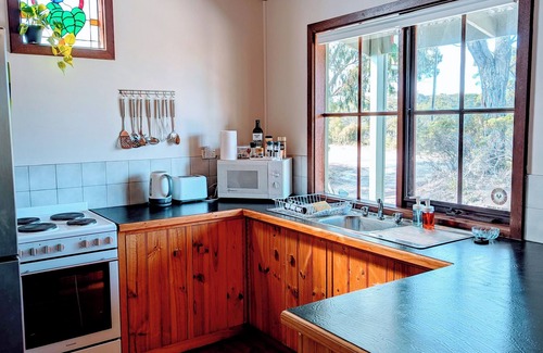 Island Beach Cabin | Nature's Embrace | The Blue Wren Cabin