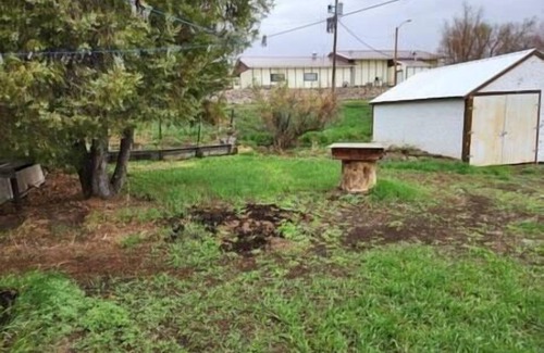 Nashua House | Nature's Oasis! Minutes from FT Peck! Hunt & Fish!