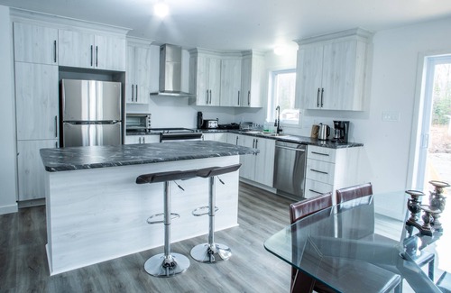 Timiskaming District House | Nature's Retreat