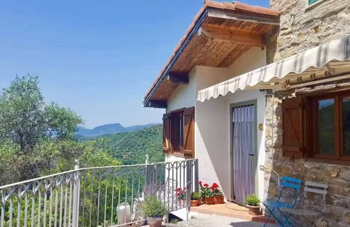 Berzi Cottage | Nature's Rustico - Quiet Location - Picturesque