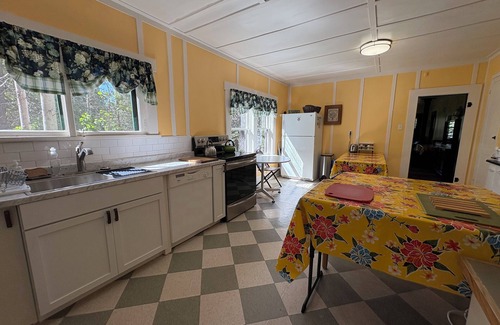 Blairsden-Graeagle Cabin | Nature Sabbatical ~ Peaceful Cabin on 40 Acres along Feather River
