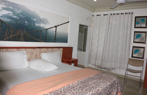Uyo House | NatureMark Gallery and Guest House