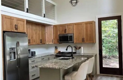 Tracy City House | Natures Hideaway.2 Bedroom Plus Loft next to Lake