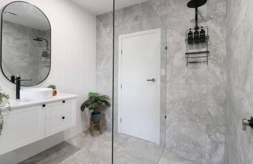 Ourimbah House | Natures Nest