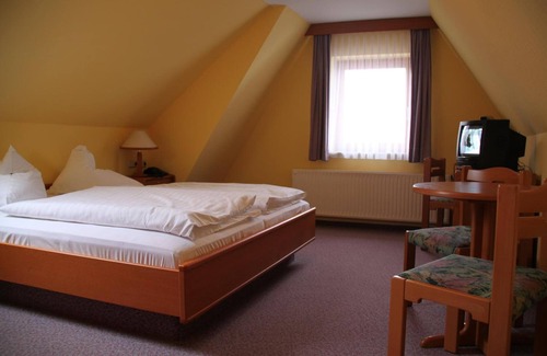 Rechenberg-Bienenmuehle Hotel | Naturhotel Lindenhof