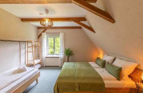 Großbarkau House | Naturlodge Eichgården - Eco Stay - Sauna - Bio-Hof