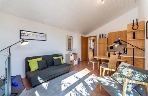 Deuerling Apartment | Naturnahe Ferienwohnung Deuerling