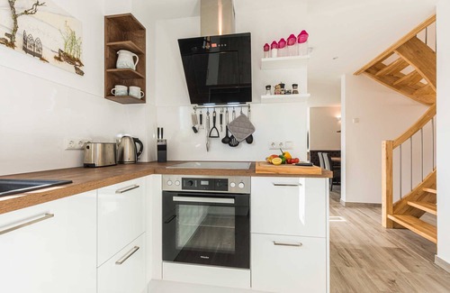 Krakow am See House | Naturpark-Ferienhaus-See-Fasssauna-Kamin-5 stars-110m² - holiday home Egret