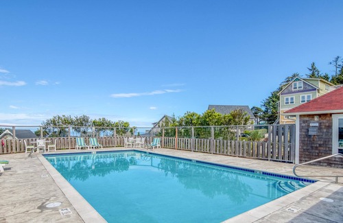 Logsden House | Nauti Beach Cottage