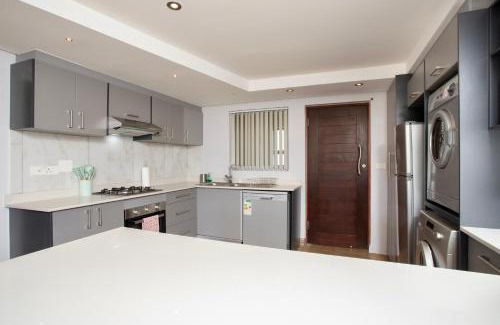 Mossel Bay Apartment | Nautica 410 by Mountain City Investments