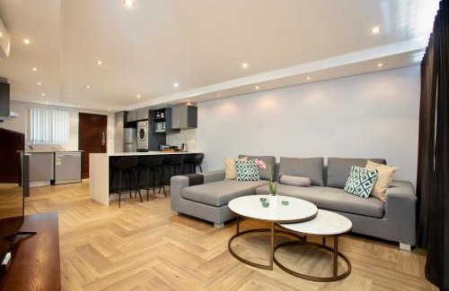 Mossel Bay Apartment | Nautica 410 by Mountain City Investments