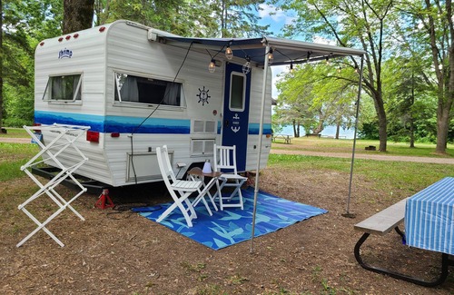 Ramara House | Nautical Cozy camper trailer on Lake Simcoe