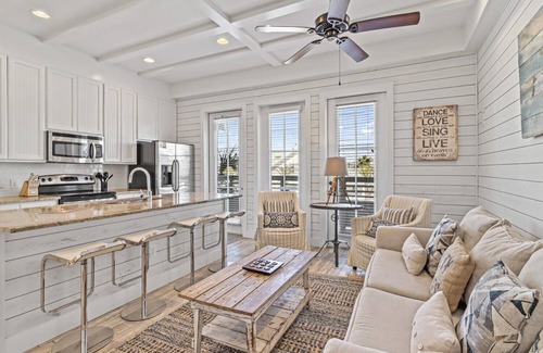 Cinnamon Shore Condo | Nautical Launch TC 1207