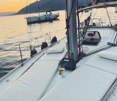 Tomicici Boat Rental | Nautical Nomads Yacht Charter