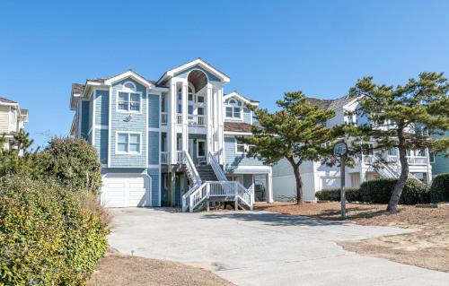 Nags Head House | NautiGal