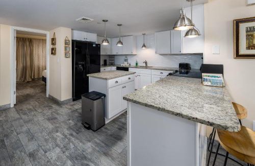 Fort Walton Beach House | Nautilus 2411 Gulf View 2 Bedroom 4th Floor Free Beach Service