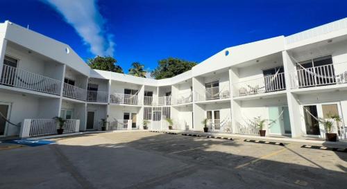 La Parguera Hotel | Nautilus by La Jamaca Hotels-Downtown La Parguera