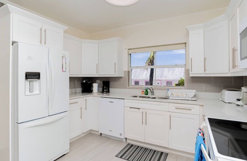 West Bay House | Nautilus One – A Beachfront Condo on Seven Mile Beach - by Cayman Villas