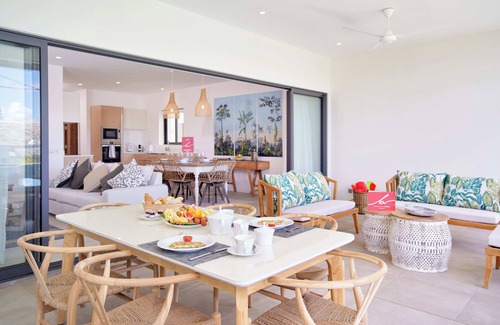 Pointe aux Canonniers Apartment | Nautilya Apartments with LOV