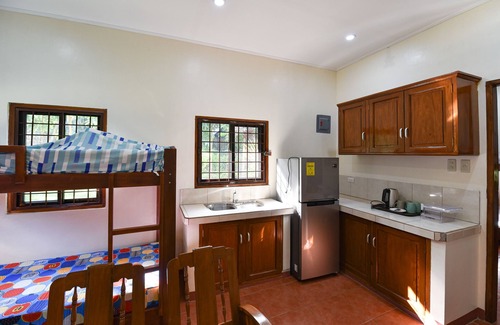Magalang Hotel | Nauvoo Farm Resort