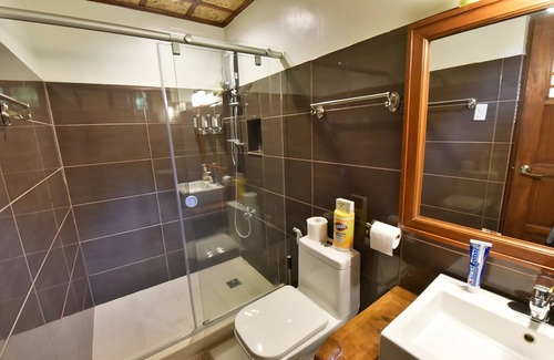 Magalang Hotel | Nauvoo Farm Resort