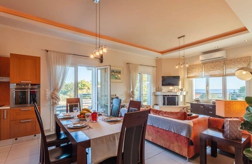 Marathopoli Villa | Navarino Captains Villa - Lux Private Pool Retreat