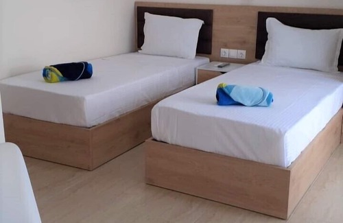 Neoi Epivates House | Navarino Luxe Suites with Sea View