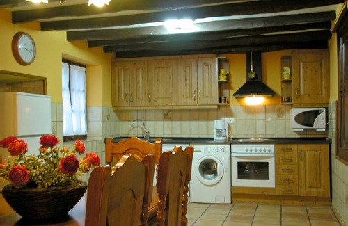 Valcarlos Cottage | Navarlaz House for 13 people