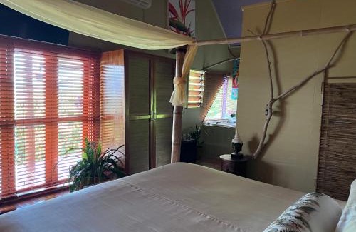 Savusavu Bed & Breakfast | Naveria Heights Lodge