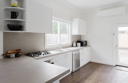 Yarraville House | Navi Home, stay like locals