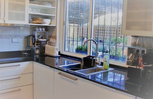 Roses Town Center House | Navicmar Maison Ca lávi. City center, 3 minutes from the beach, garden, garage