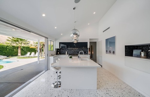 Indian Canyon House | Navigate Stays Casa Lazo