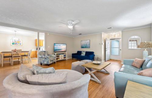 Navarre House | Navigate