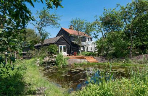 Beckingham House | Navigation Cottage on the Historic Sea Lock overlooking the Nature Reserve