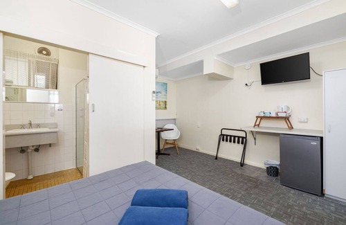 Port Lincoln Hotel | Navigators Motel