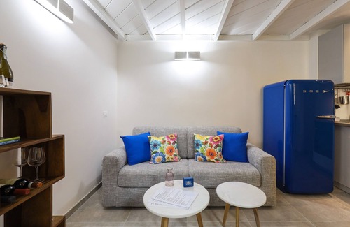 Navigli Apartment | Navigli Canals loft - walking distance DUOMO and BOCCONI