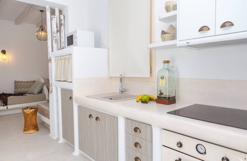 Naxos Town Villa | Naxian Lounge Estate | 4 Villas in Naxos | 5 BDR