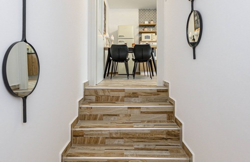 Old Town Naxos Apartment | Naxian Nest 2BR Apart near Beach