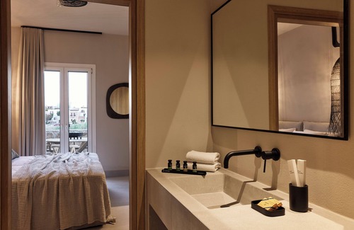 Glinado Hotel | Naxian Rhapsody