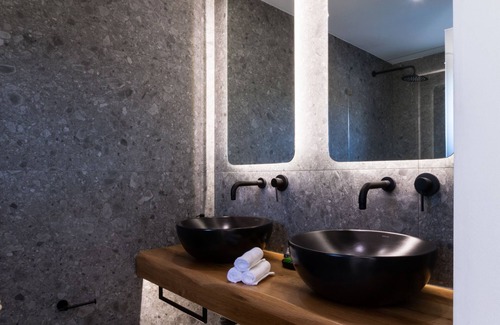 Naxos Town Hotel | Naxian Secret